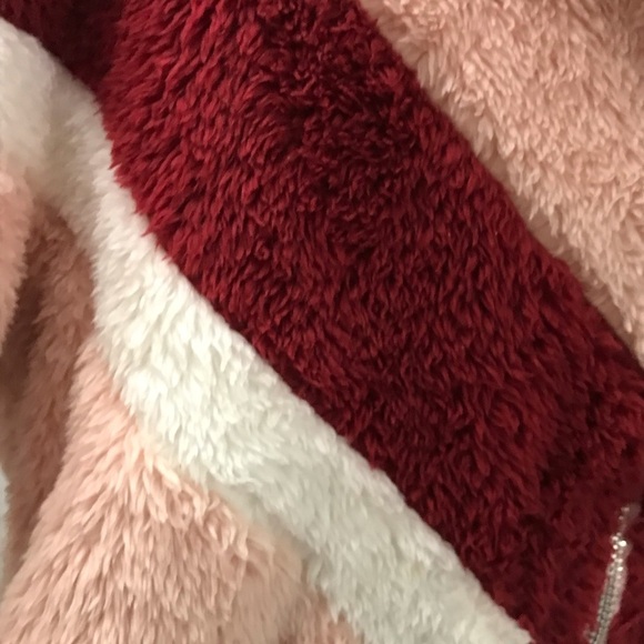 Sherpa Colorblock Chevron Half-Zip Pullover Sweater - Picture 4 of 6